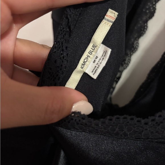 Urban Outfitters Kimchi Blue Farrah Halter Top - Picture 3 of 3